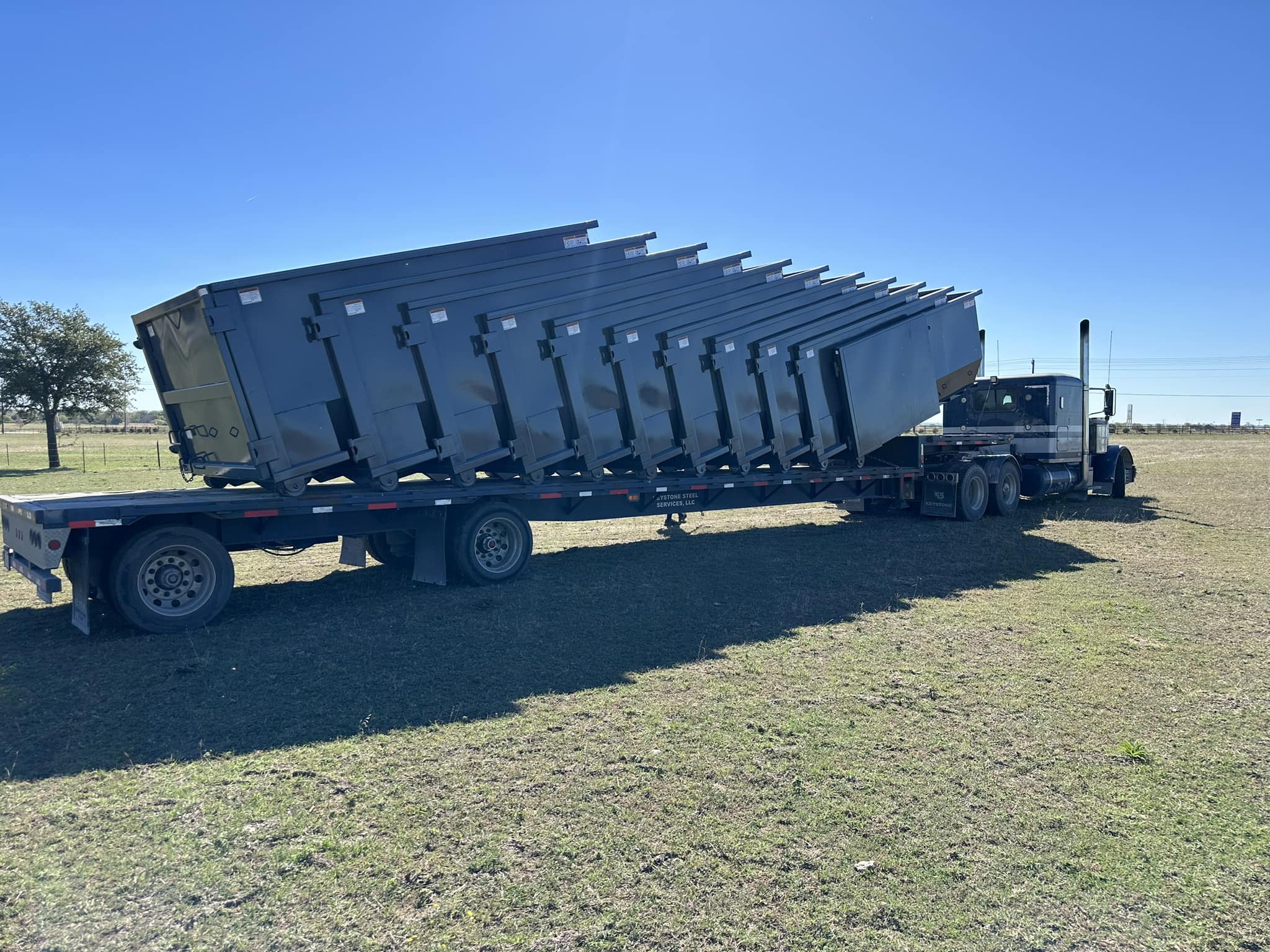 Roll off dumpster rental by Texas Elite Dumpster Rentals